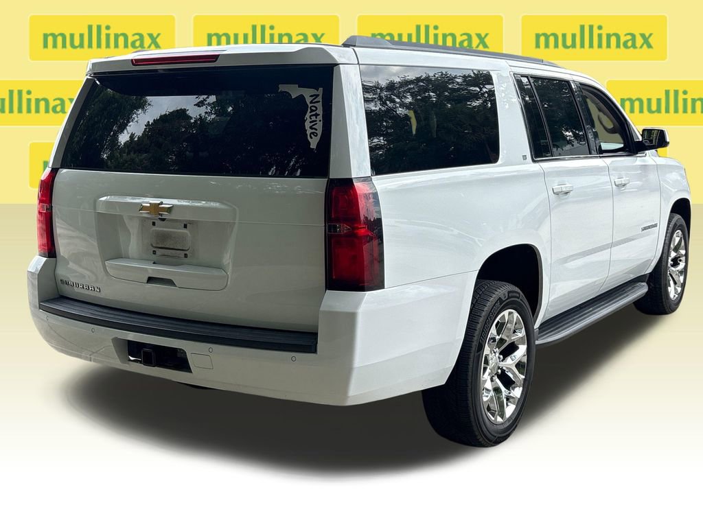 Used 2018 Chevrolet Suburban LT RWD image 4