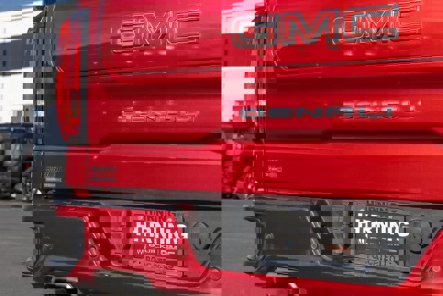 Used 2021 GMC Sierra 1500 Denali w/ Denali Ultimate Package image 22