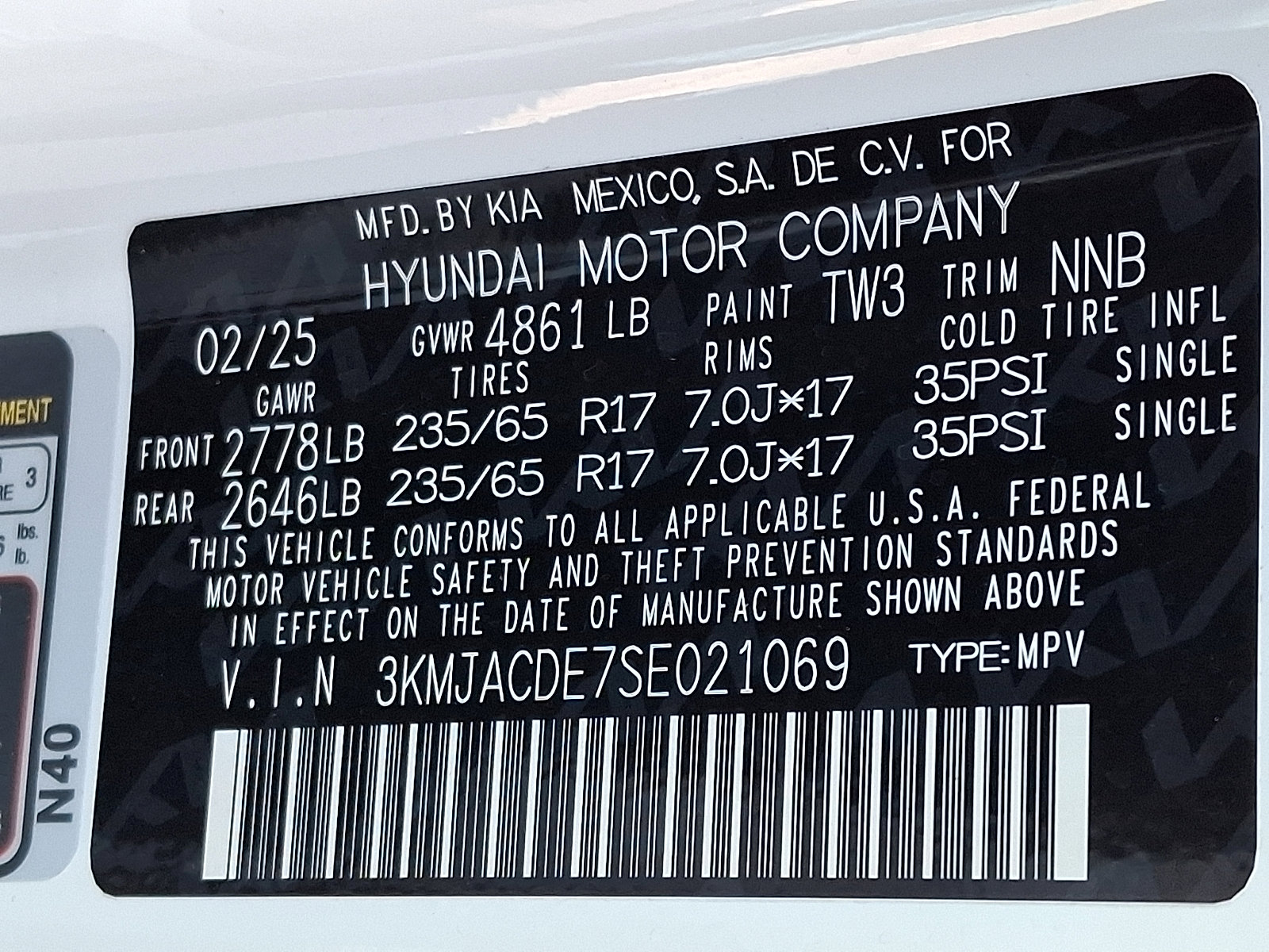 Certified 2025 Hyundai Tucson SE image 26