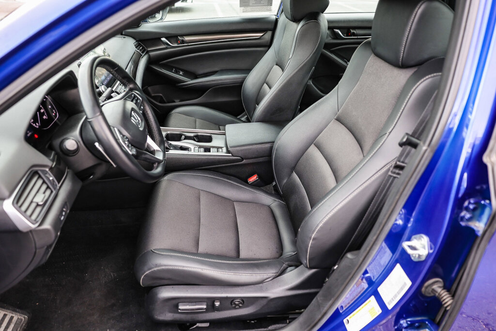 Used 2022 Honda Accord Sport image 8