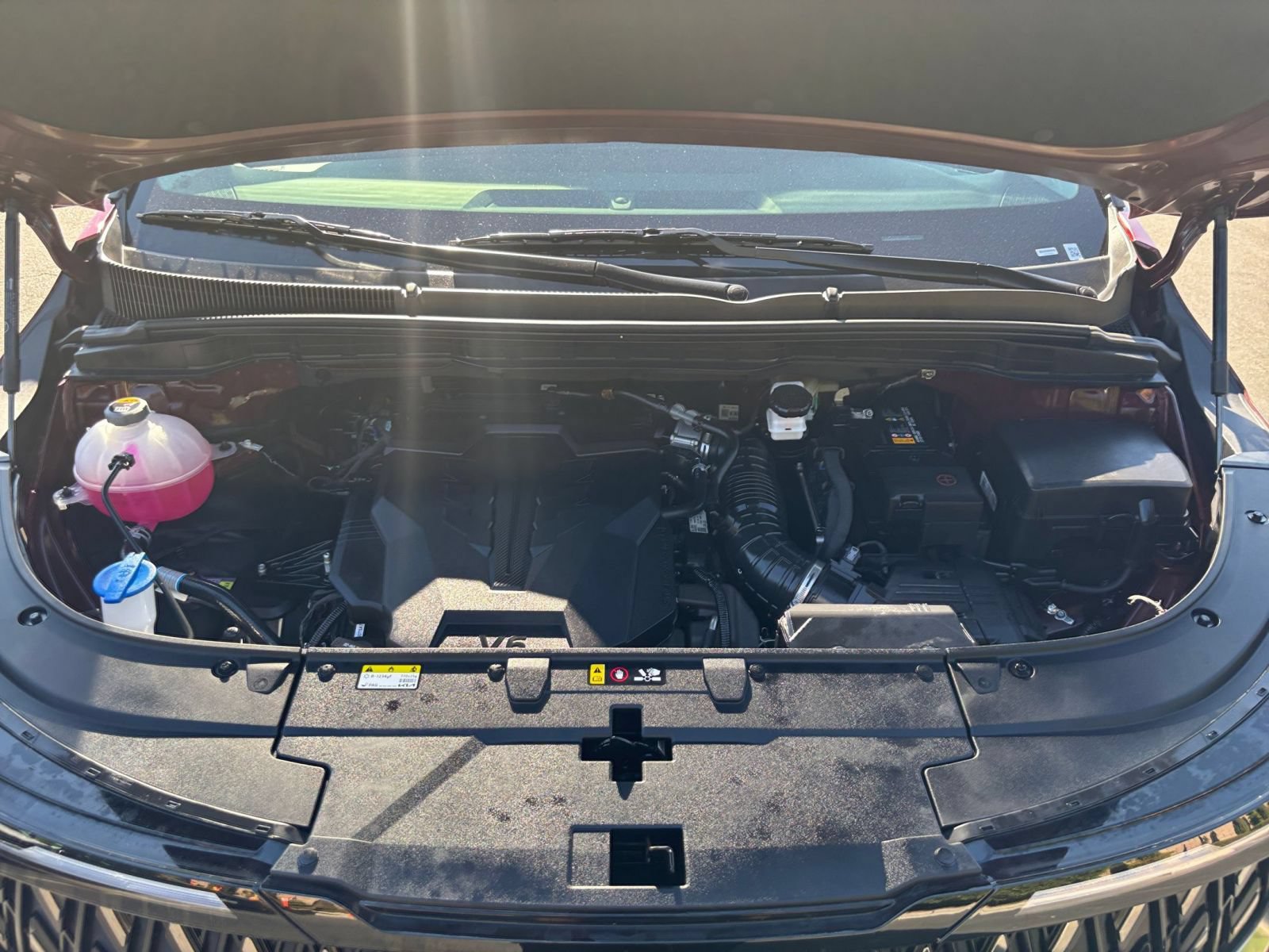 Used 2026 Kia Carnival FWD image 34
