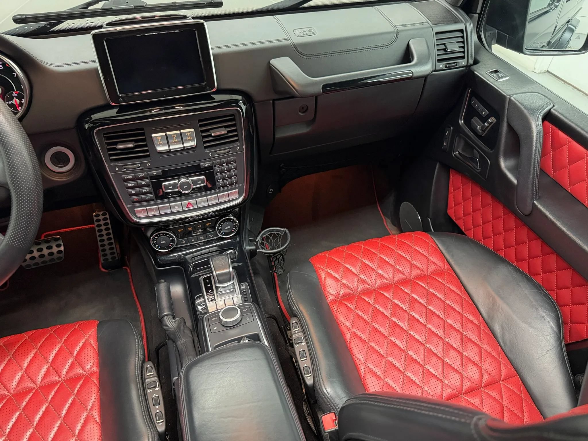 Used 2014 Mercedes-Benz G 63 AMG 4MATIC image 28