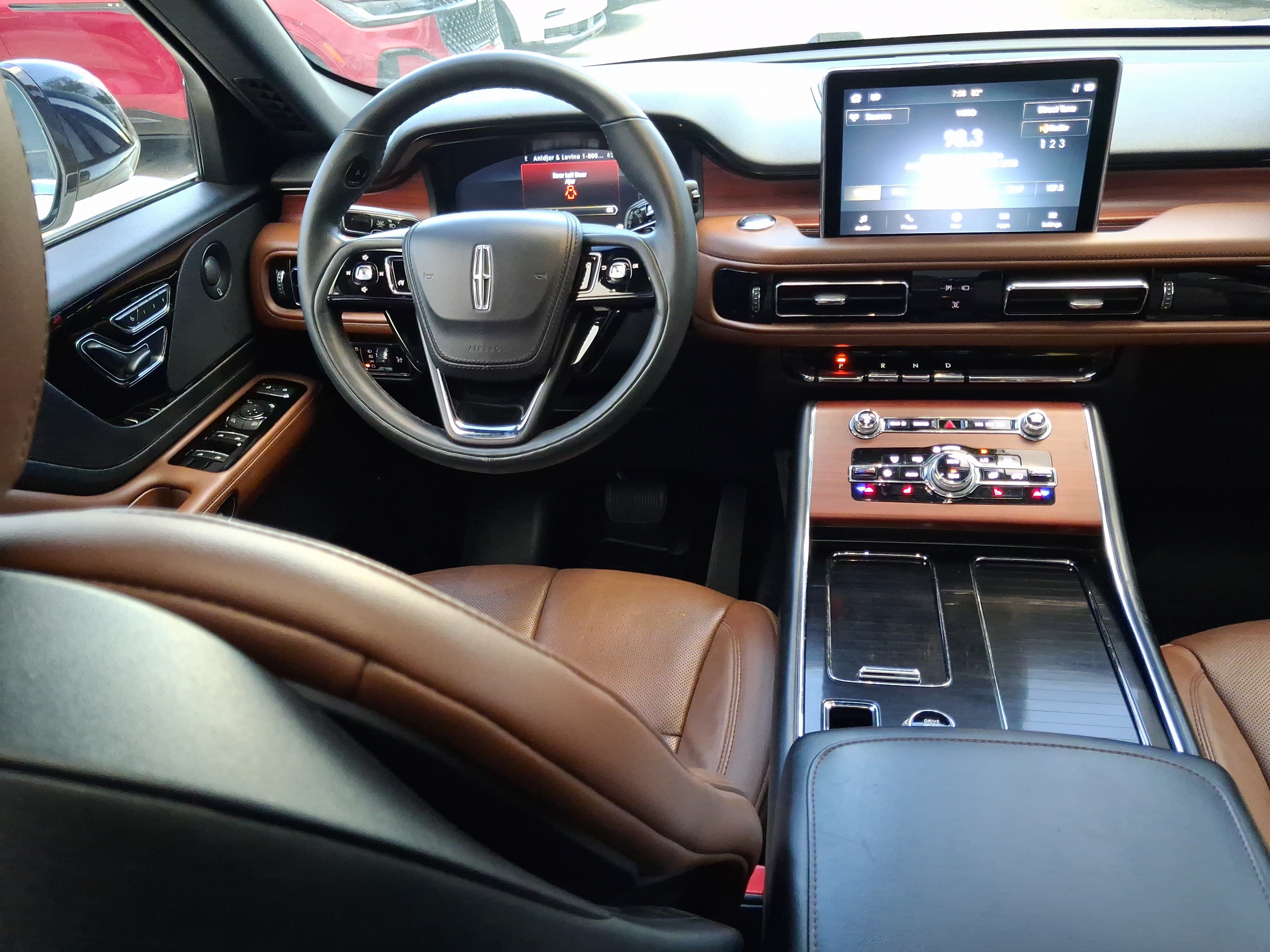 Certified 2023 Lincoln Aviator Reserve RWD image 8