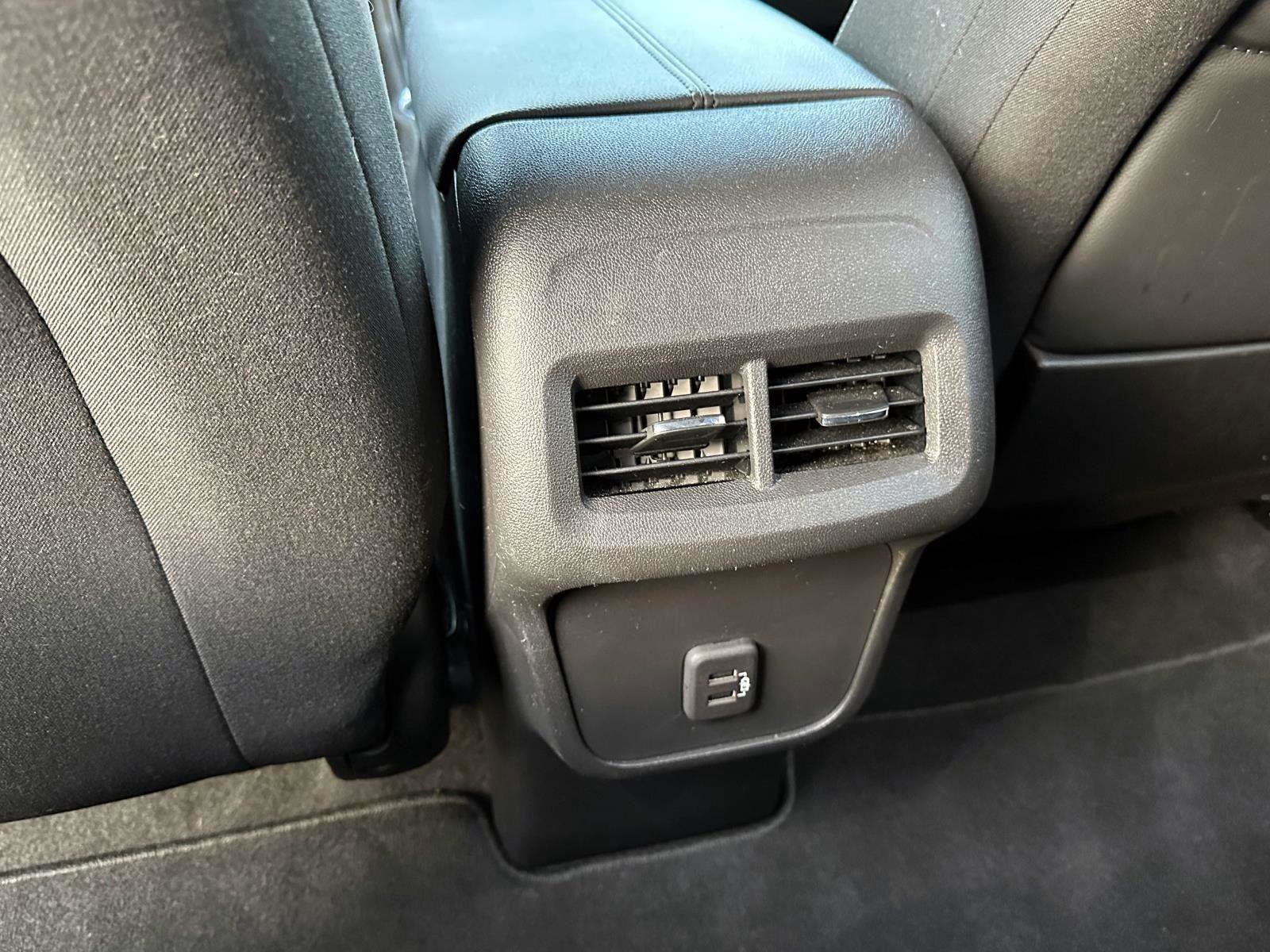 Certified 2023 GMC Terrain SLE image 12