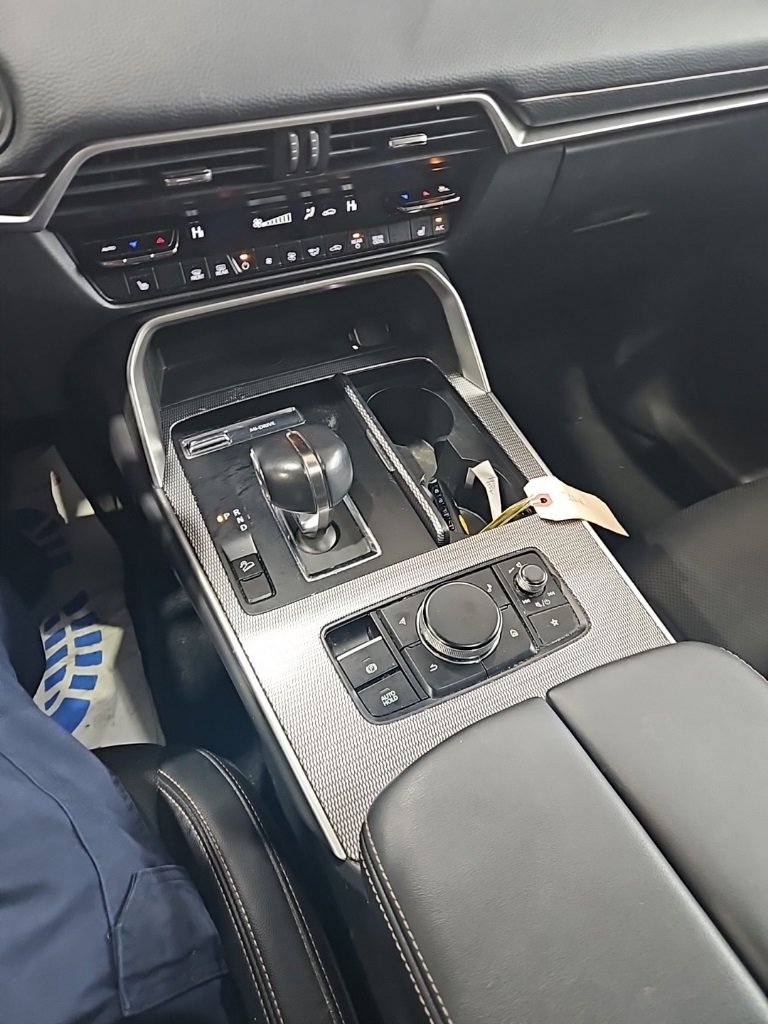 Used 2025 MAZDA CX-70 3.3 Turbo w/ Preferred Package image 32