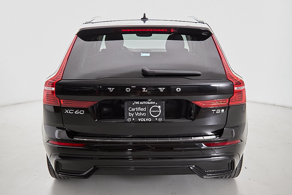 Certified 2025 Volvo XC60 T8 Plus w/ Protection Package Premier AWD/4WD image 9