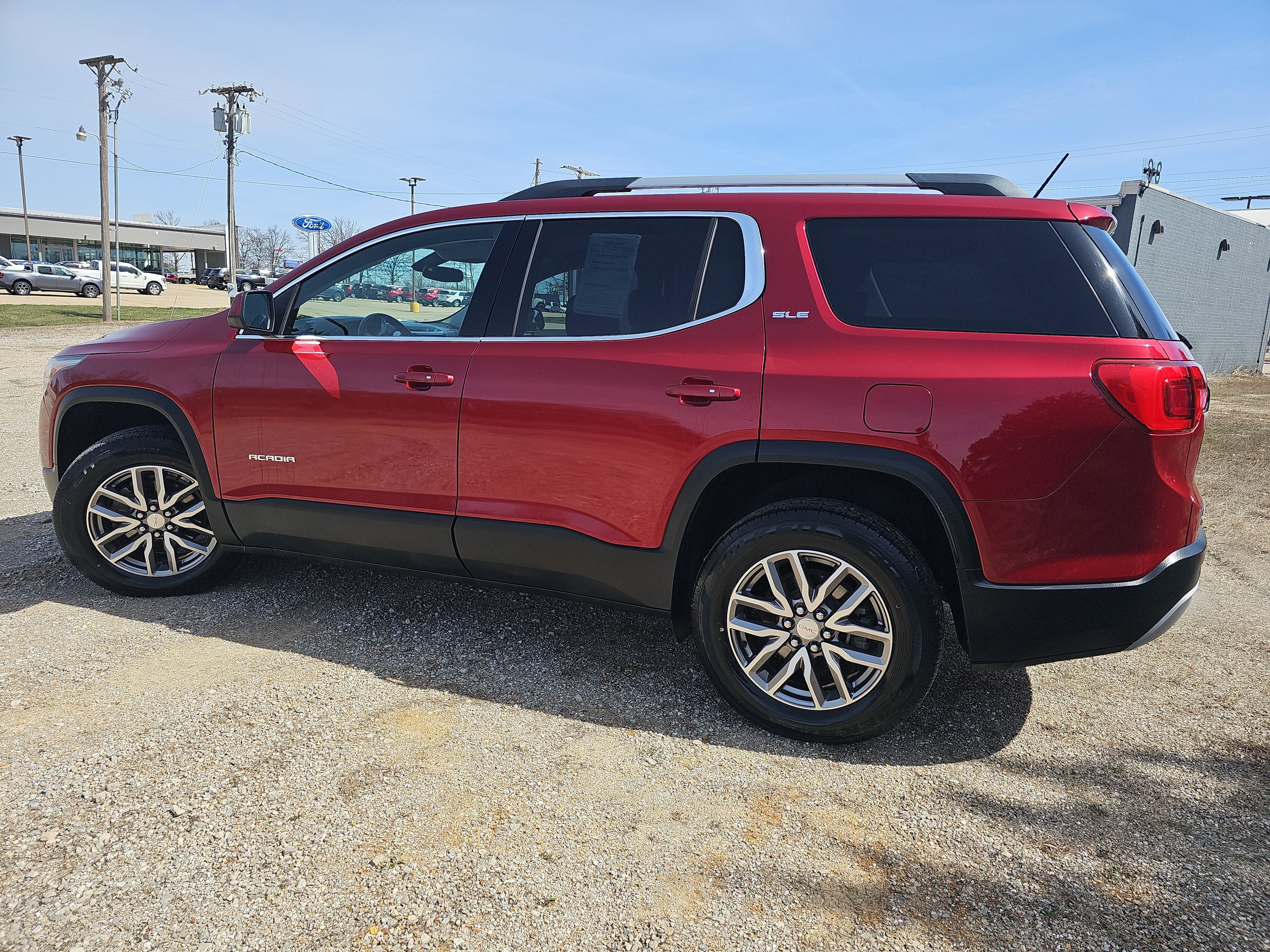 Used 2019 GMC Acadia SLE image 7