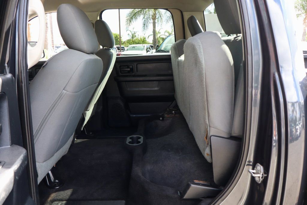 Used 2015 RAM 3500 Tradesman w/ Chrome Appearance Group image 35