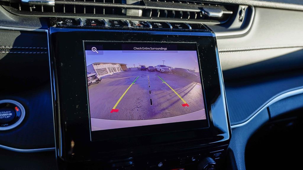 New 2025 Jeep Grand Cherokee L Altitude image 25