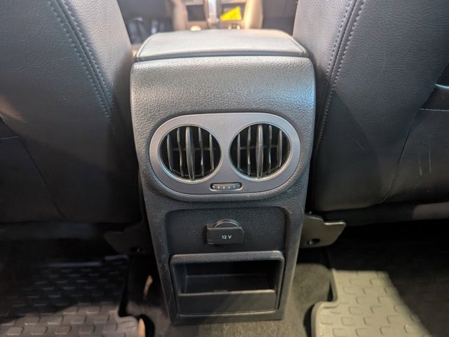 Used 2017 Volkswagen Tiguan Sport image 23