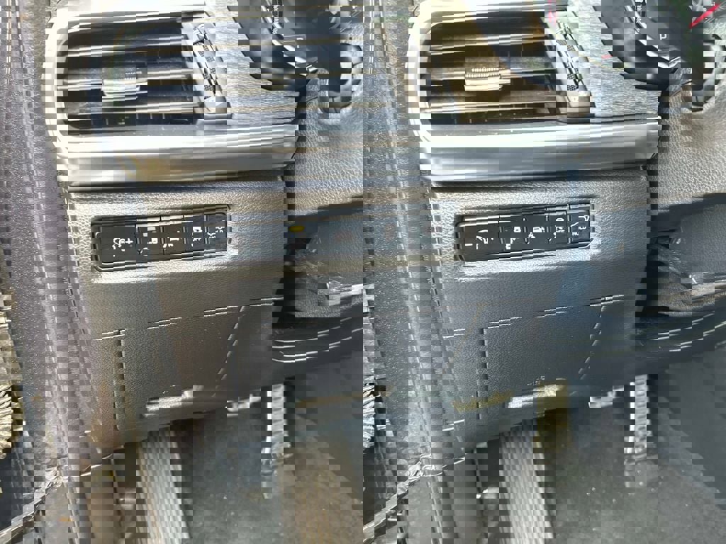 Used 2022 Kia Telluride SX w/ SX Prestige Package image 25