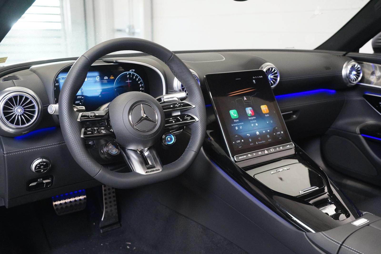 New 2026 Mercedes-Benz SL 63 AMG S e Performance 4MATIC image 20