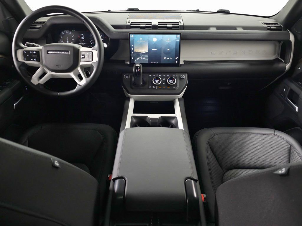 Used 2025 Land Rover Defender 110 S image 13