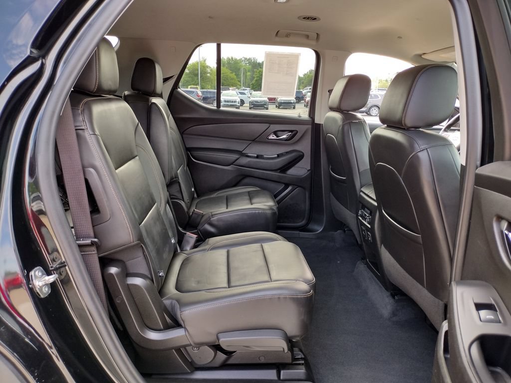 Used 2021 Chevrolet Traverse RS AWD/4WD image 21