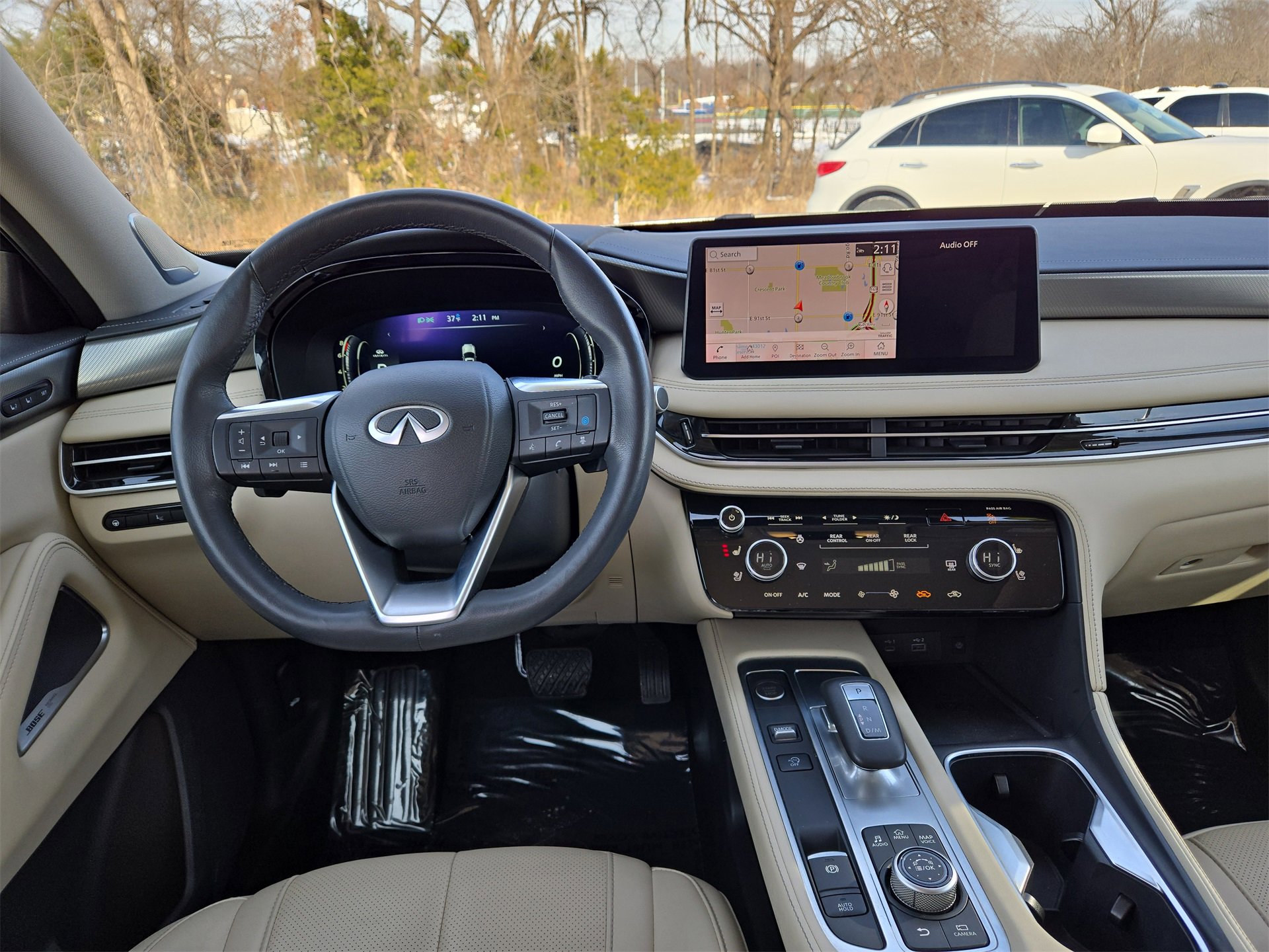 Used 2024 INFINITI QX60 Luxe w/ Vision Package image 13