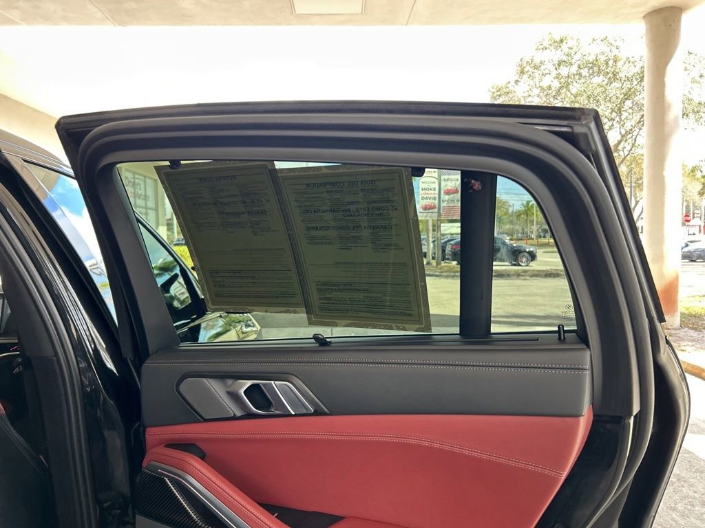 Used 2024 BMW X6 M60i image 38