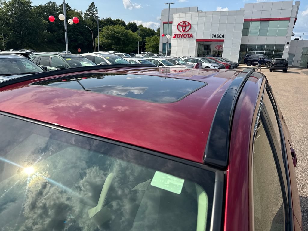Used 2020 Toyota RAV4 XLE w/ Convenience Package AWD/4WD image 46