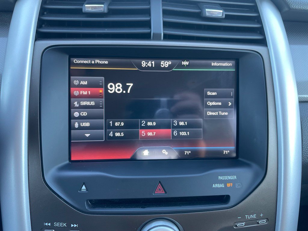 Used 2011 Ford Edge SEL w/ 201A Rapid Spec Order Code AWD/4WD image 13