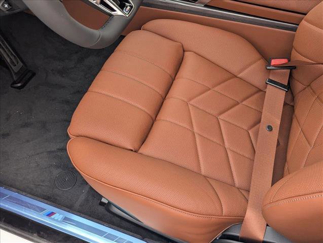 New 2026 BMW i7 xDrive60 AWD/4WD image 4