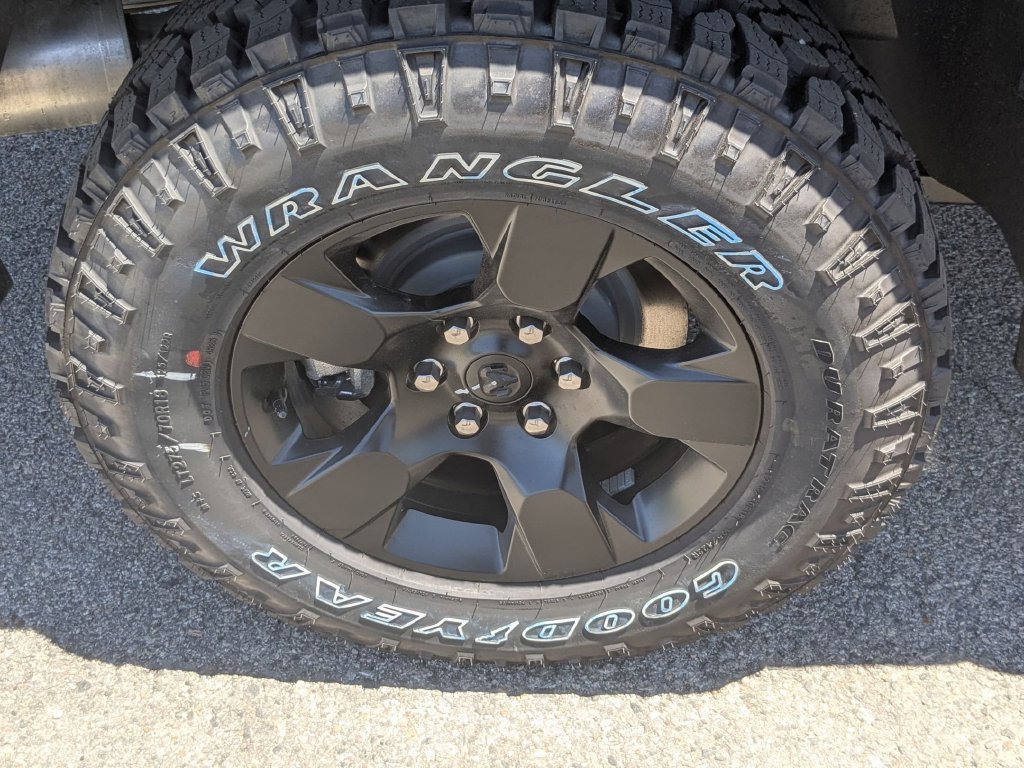 New 2026 RAM 1500 Warlock AWD/4WD image 14