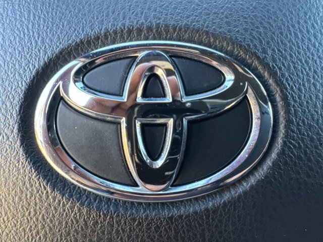 Certified 2022 Toyota C-HR XLE image 29