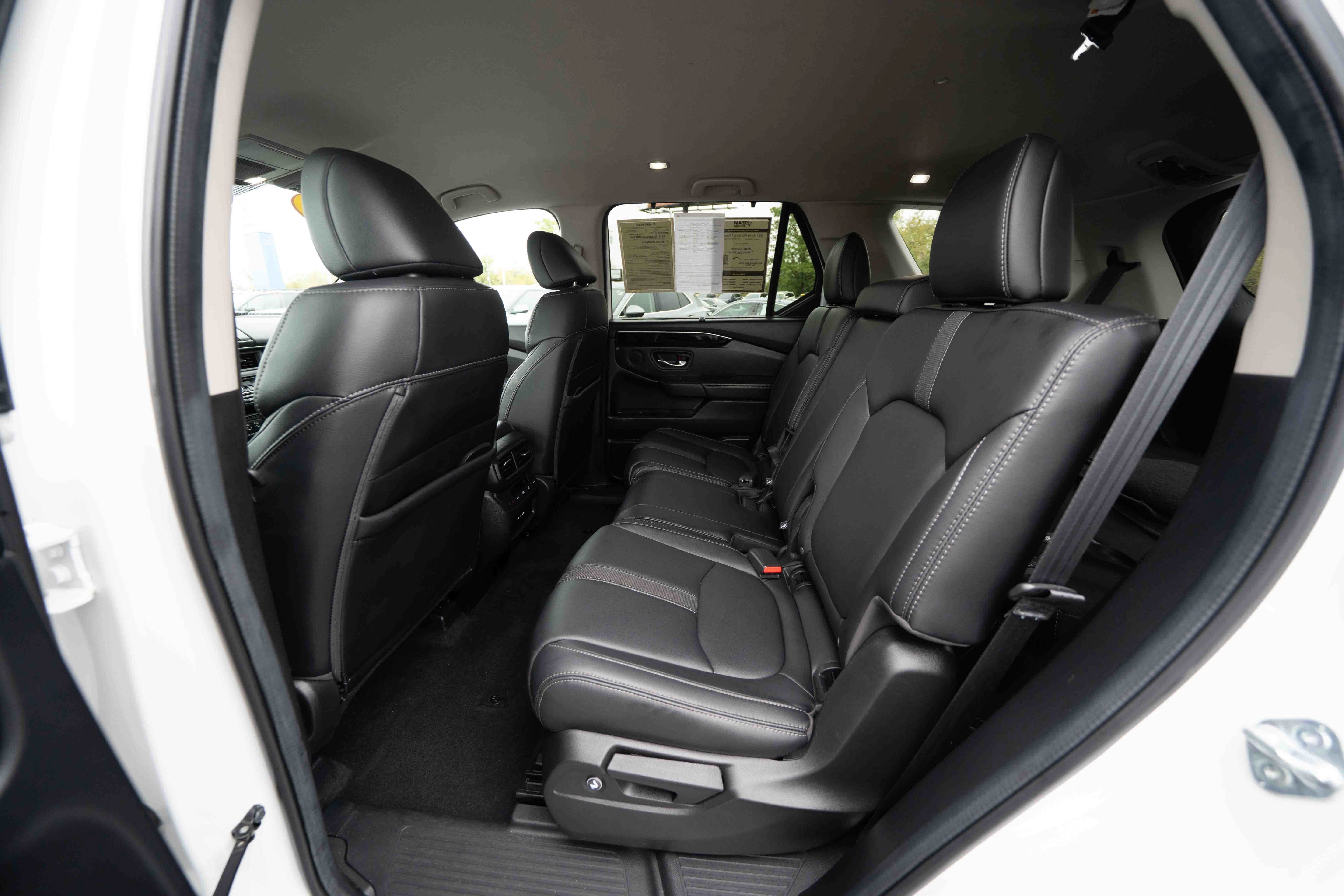 Certified 2024 Honda Pilot EX-L image 23