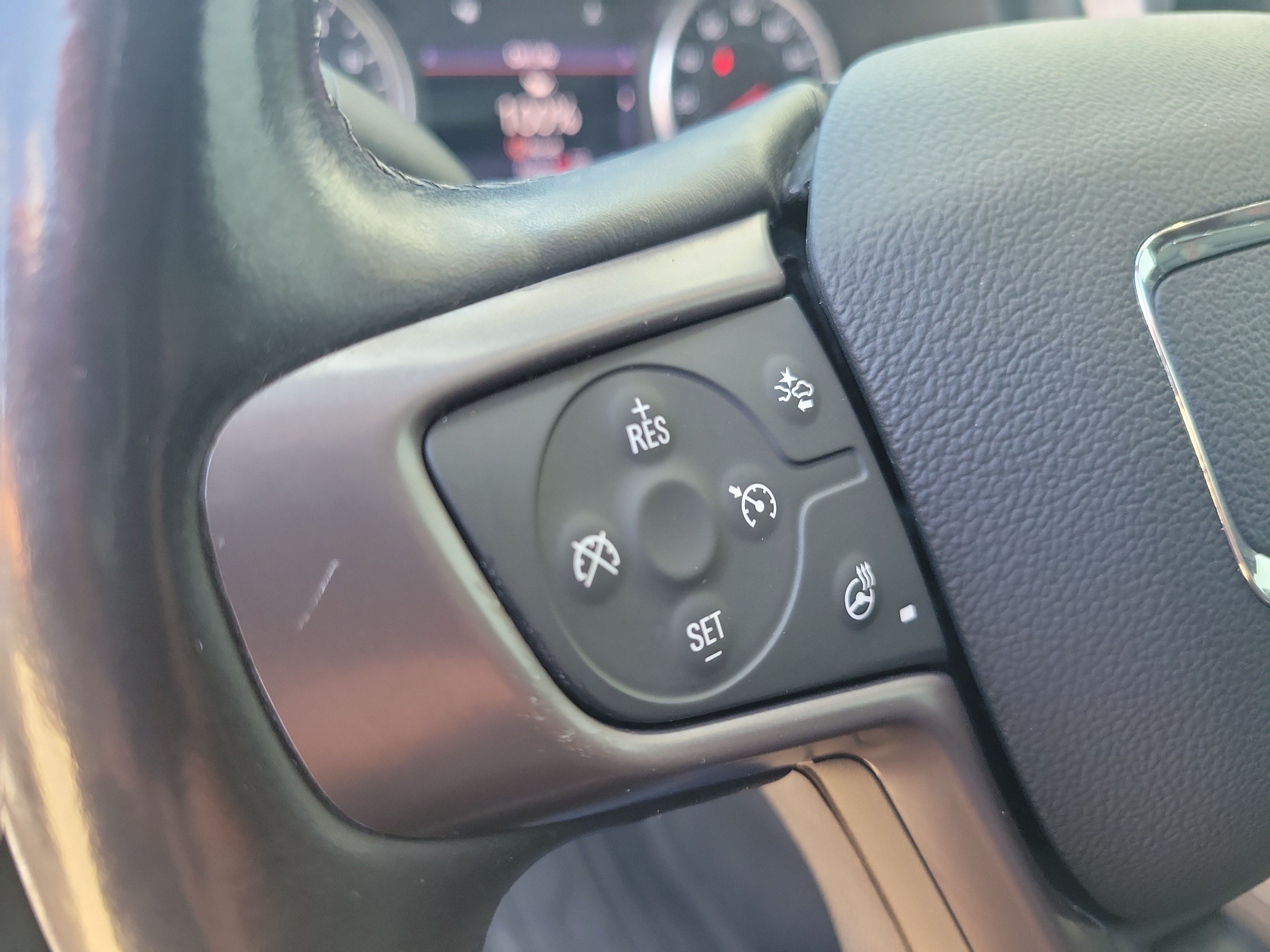 Used 2022 GMC Acadia AT4 w/ Preferred Package AWD/4WD image 28
