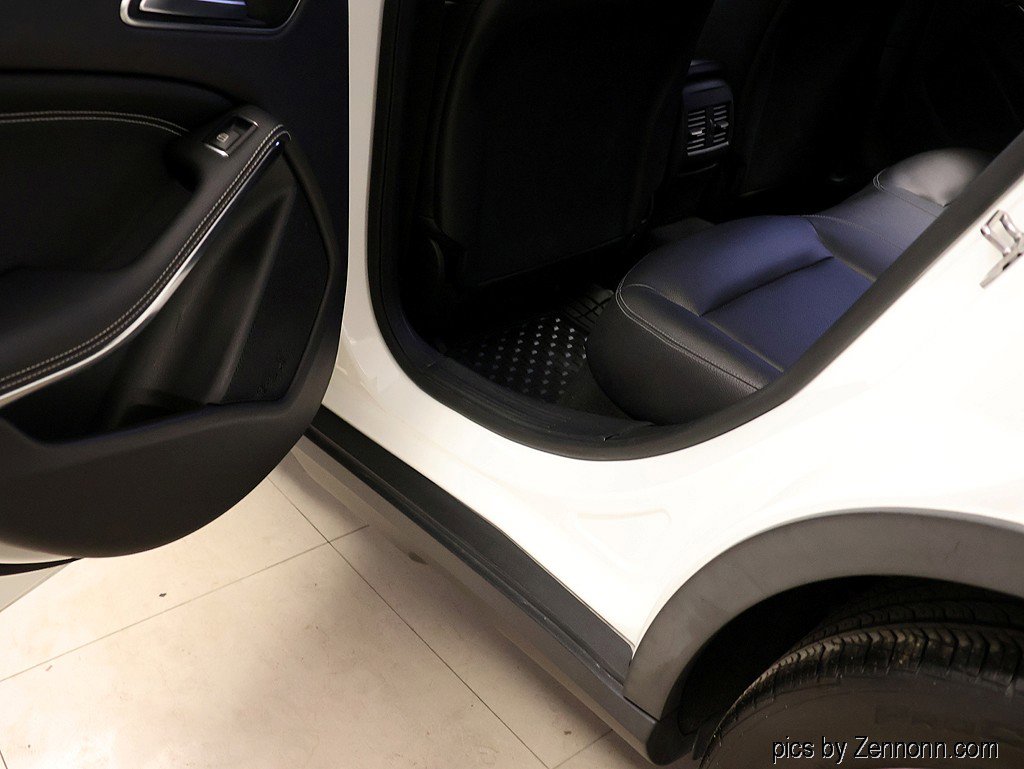 Used 2020 Mercedes-Benz GLA 250 4MATIC image 27