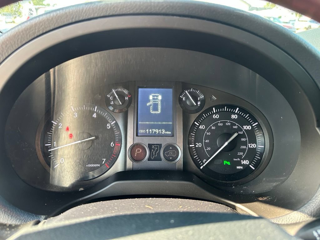 Used 2014 Lexus GX 460 Luxury AWD/4WD image 16