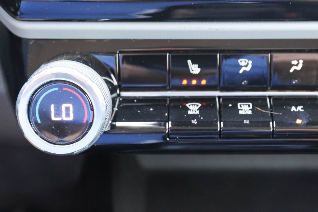 New 2027 Chevrolet Bolt LT w/ Comfort Package FWD image 19
