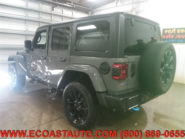Used 2023 Jeep Wrangler Unlimited Sahara w/ Cold Weather Group AWD/4WD image 2