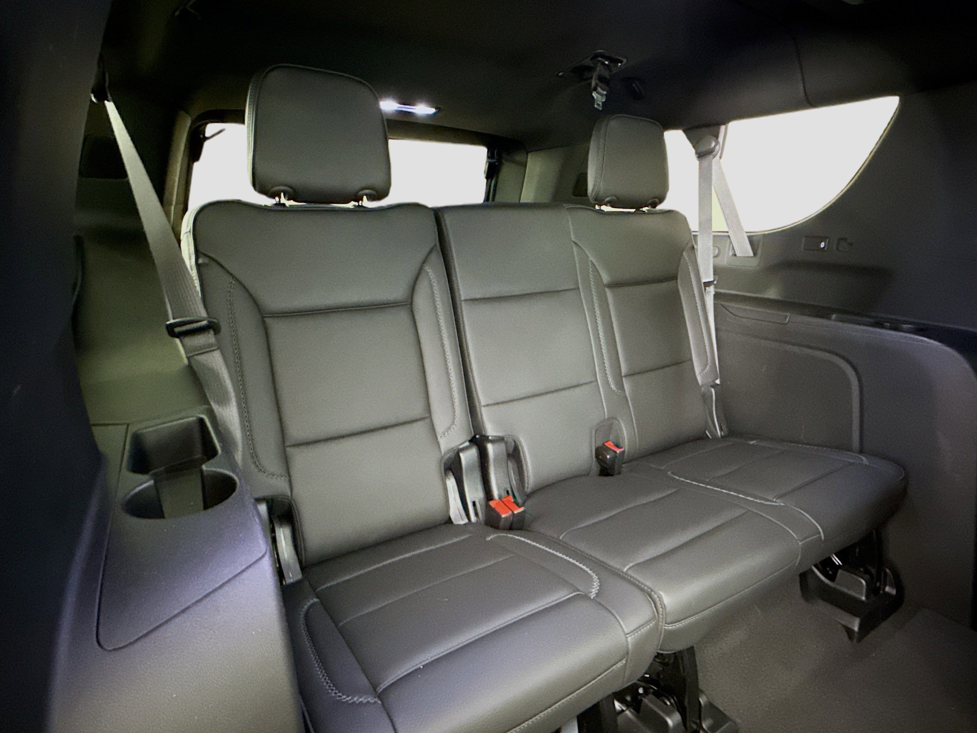 Used 2024 GMC Yukon XL Denali image 29