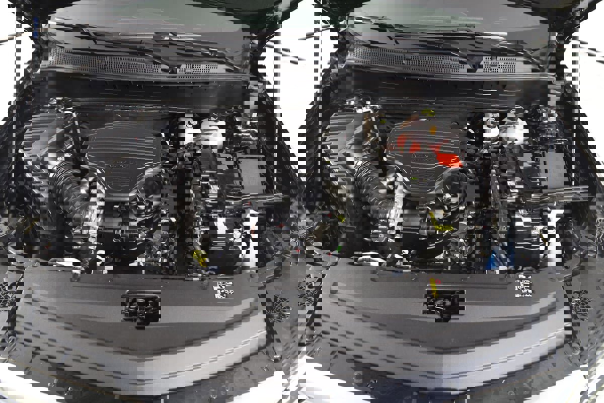 Used 2024 Cadillac XT6 Premium Luxury w/ LPO, Floor Liner Package AWD/4WD image 52