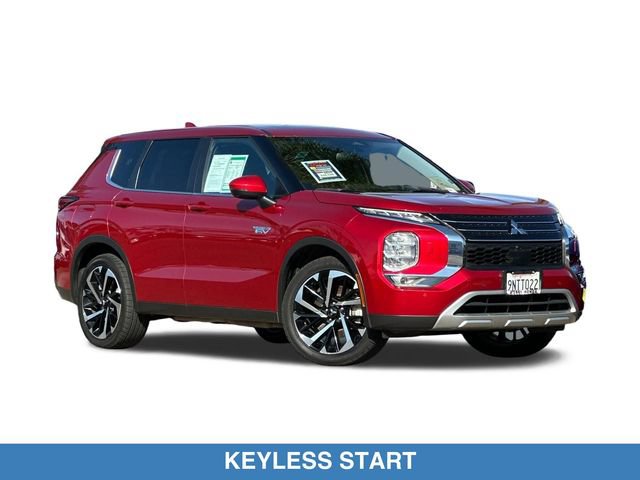 Used 2024 Mitsubishi Outlander SE AWD/4WD image 2