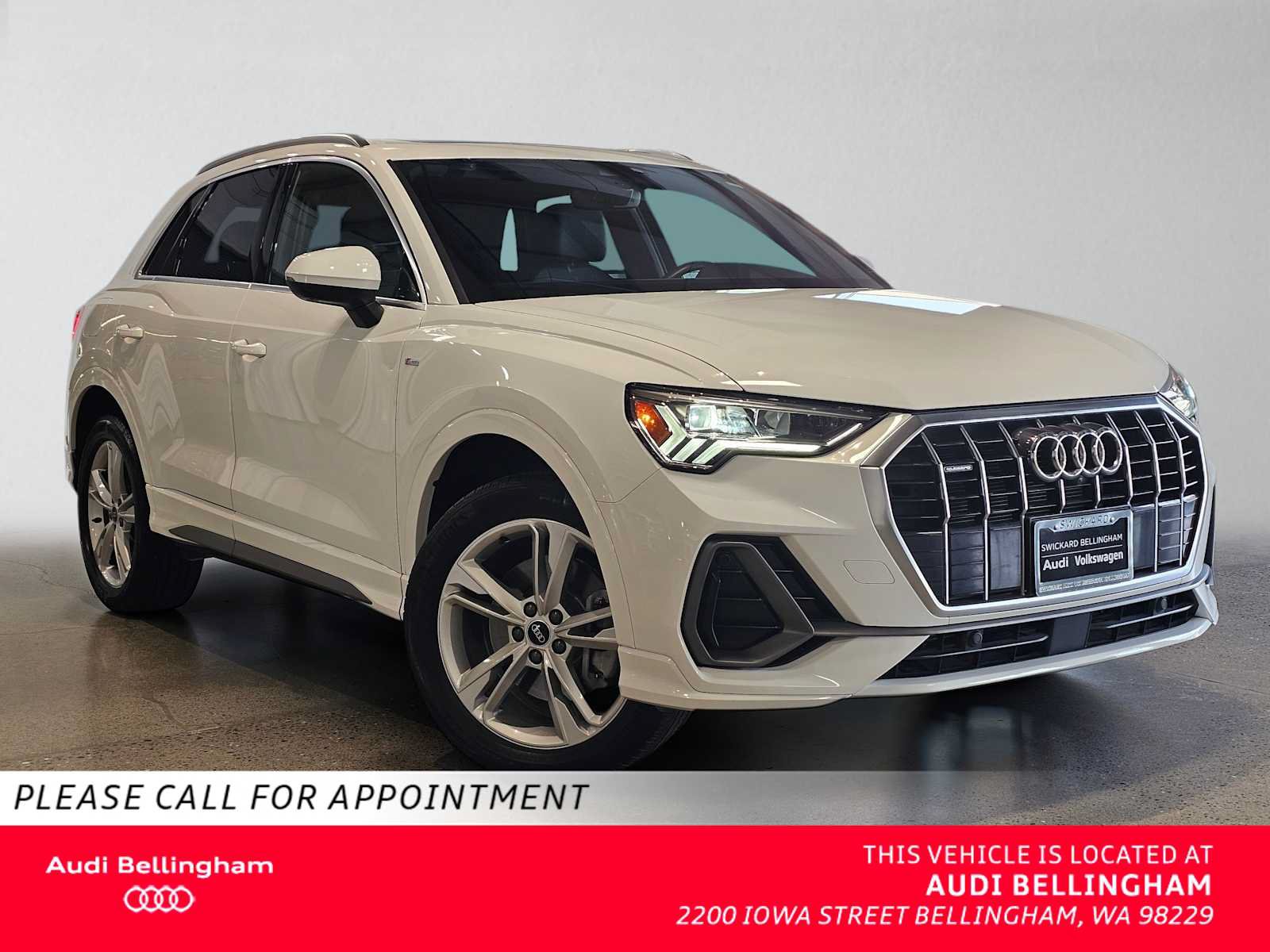 Used 2023 Audi Q3 2.0T Premium Plus w/ Premium Plus Package AWD/4WD image 1