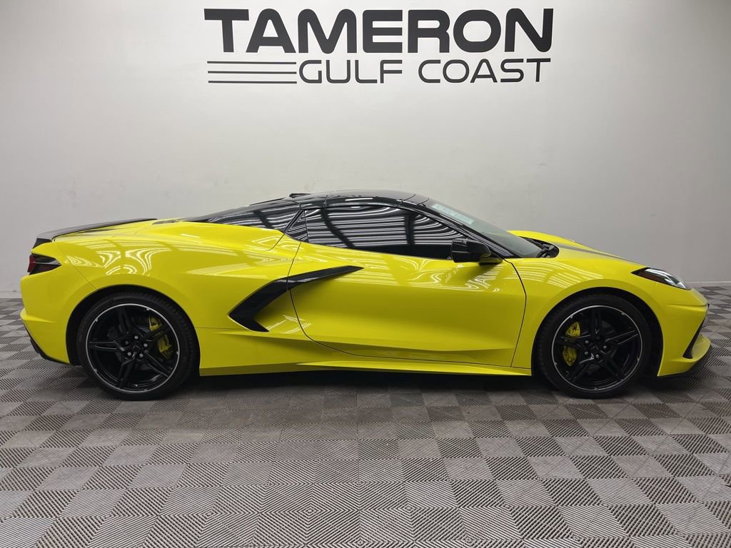 Used 2024 Chevrolet Corvette Stingray Convertible w/ Battery Protection Package image 11