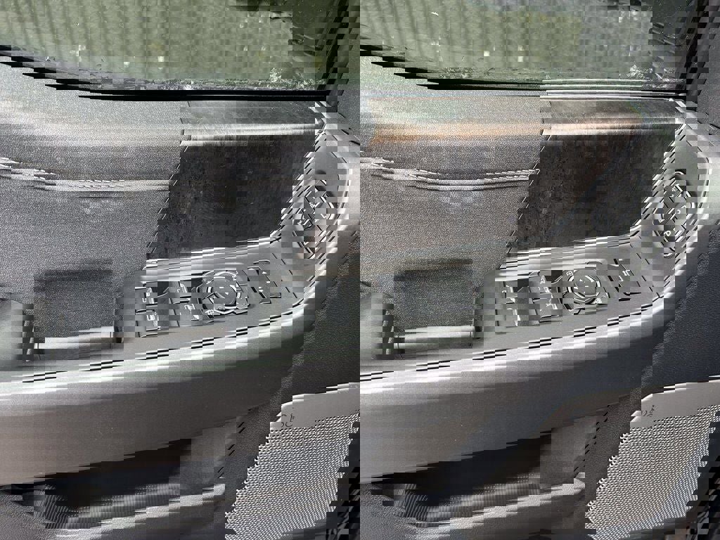 New 2026 Ford F350 Lariat w/ Lariat Premium Package image 14