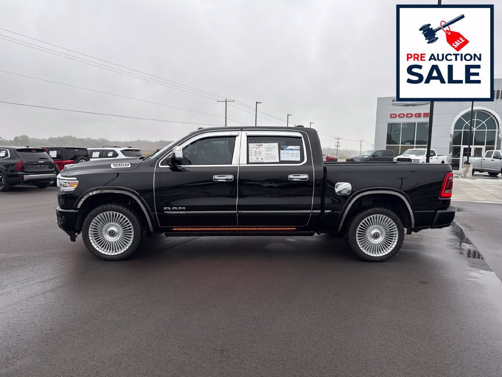 Used 2024 RAM 1500 Limited AWD/4WD image 2