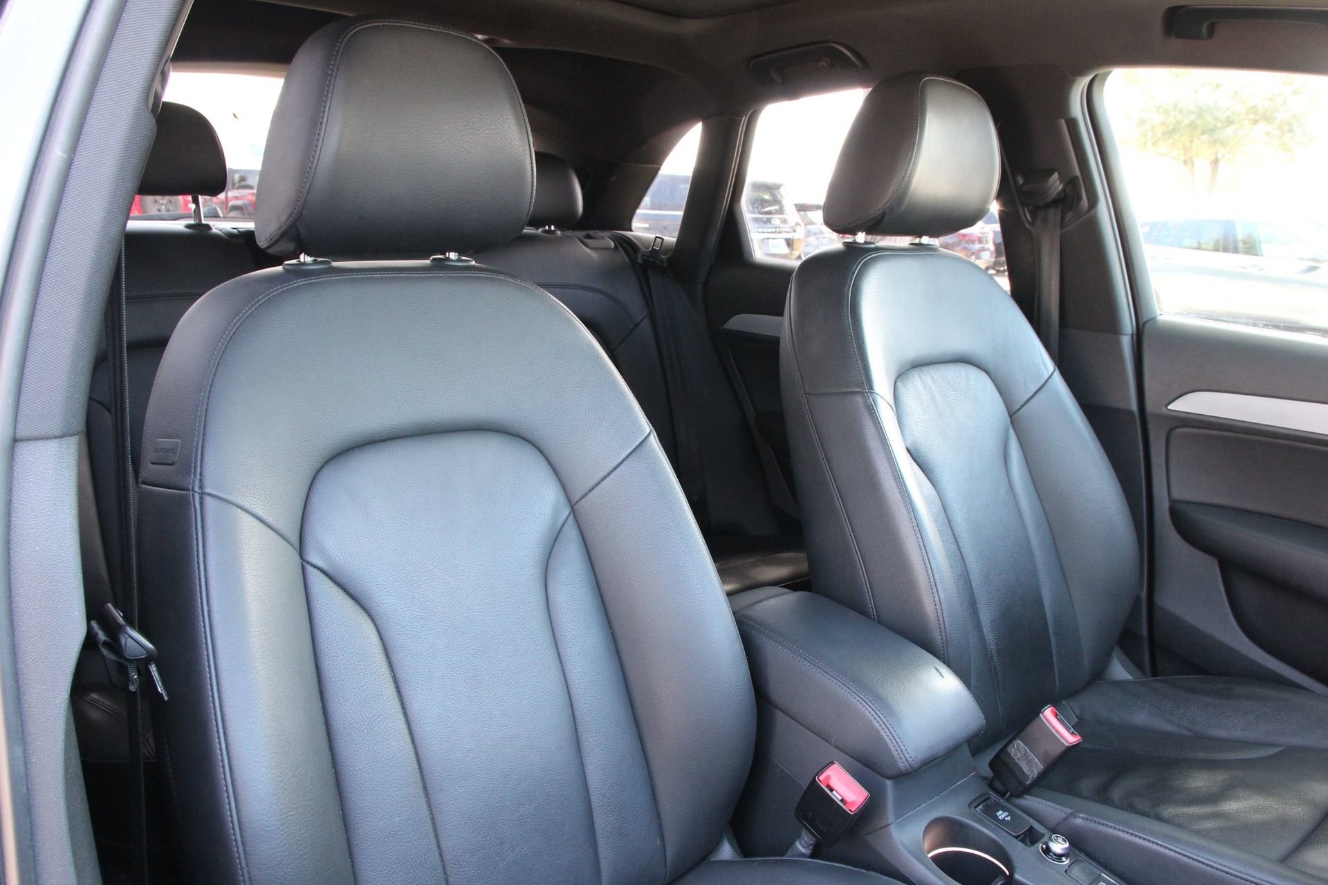 Used 2018 Audi Q3 2.0T Premium image 30