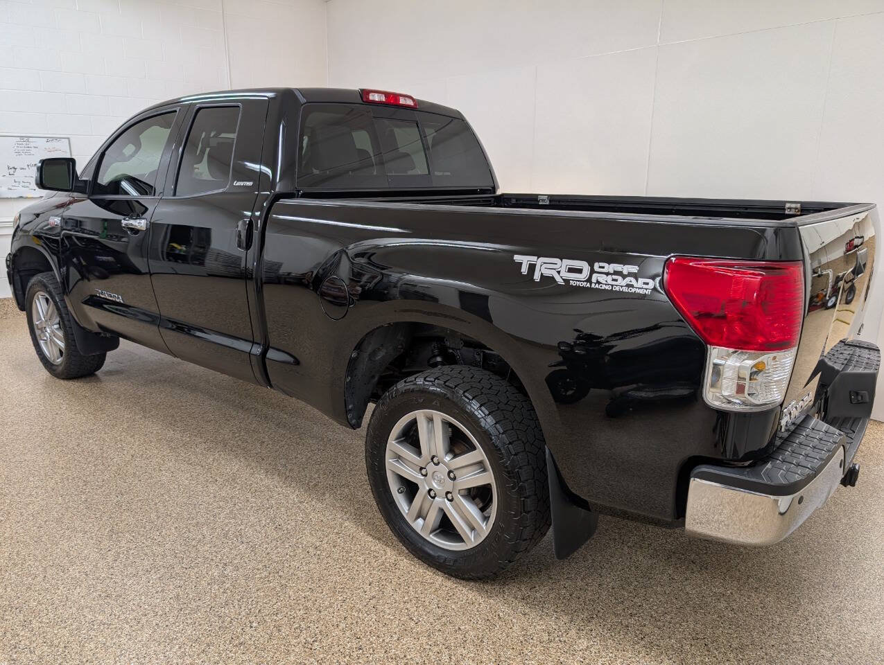 Used 2012 Toyota Tundra Limited AWD/4WD image 3