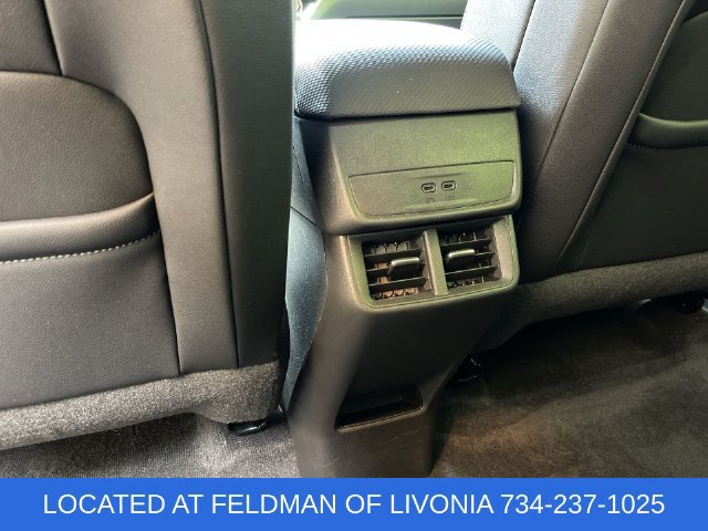 Certified 2025 Chevrolet Equinox LT w/ Convenience Package II FWD image 21