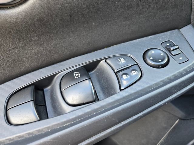 Used 2023 Nissan Sentra SV FWD image 30