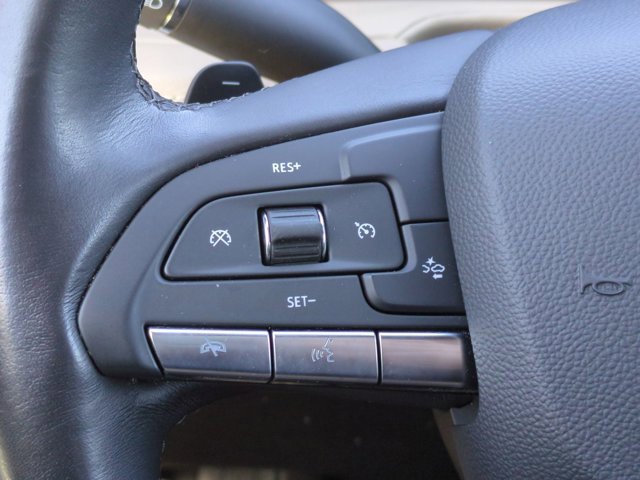 Used 2024 Cadillac XT4 Premium Luxury image 24