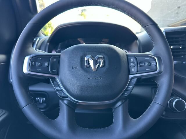 Used 2025 RAM 1500 Big Horn RWD image 27