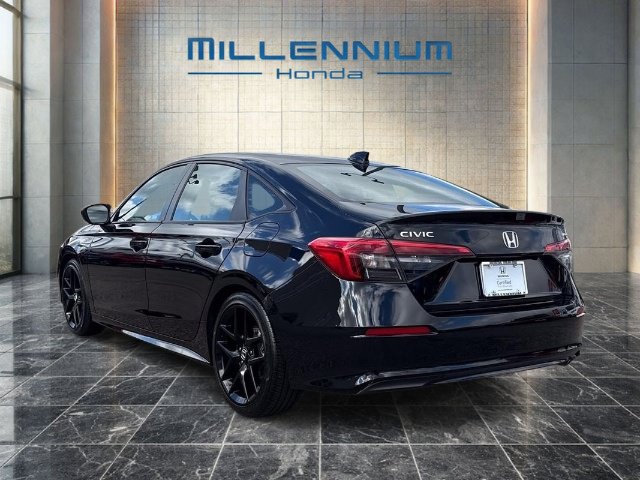 Used 2024 Honda Civic Sport image 3