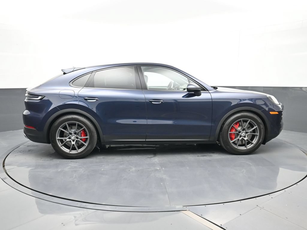 Certified 2025 Porsche Cayenne S AWD/4WD image 25