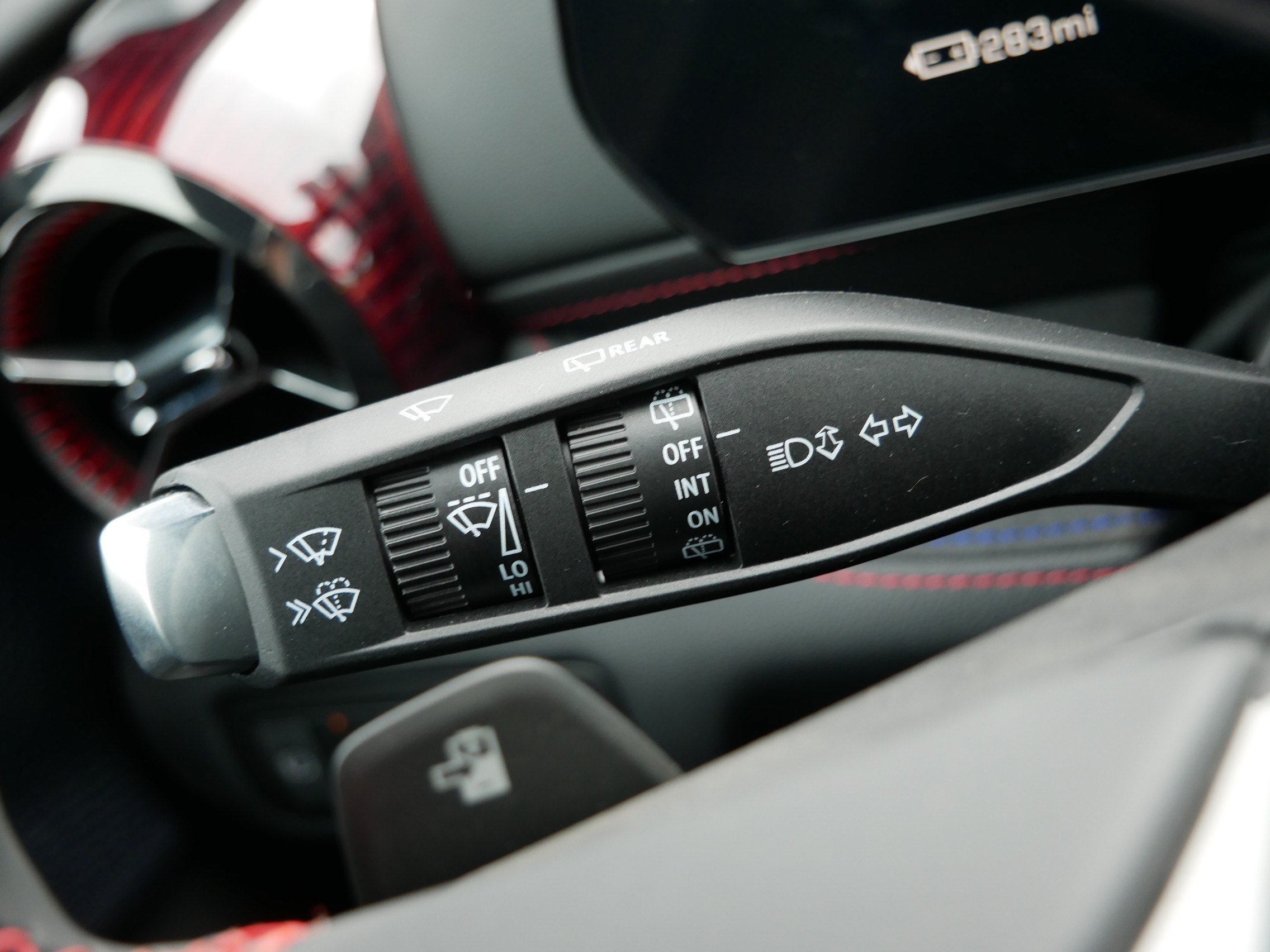 New 2027 Chevrolet Blazer EV RS AWD/4WD image 25