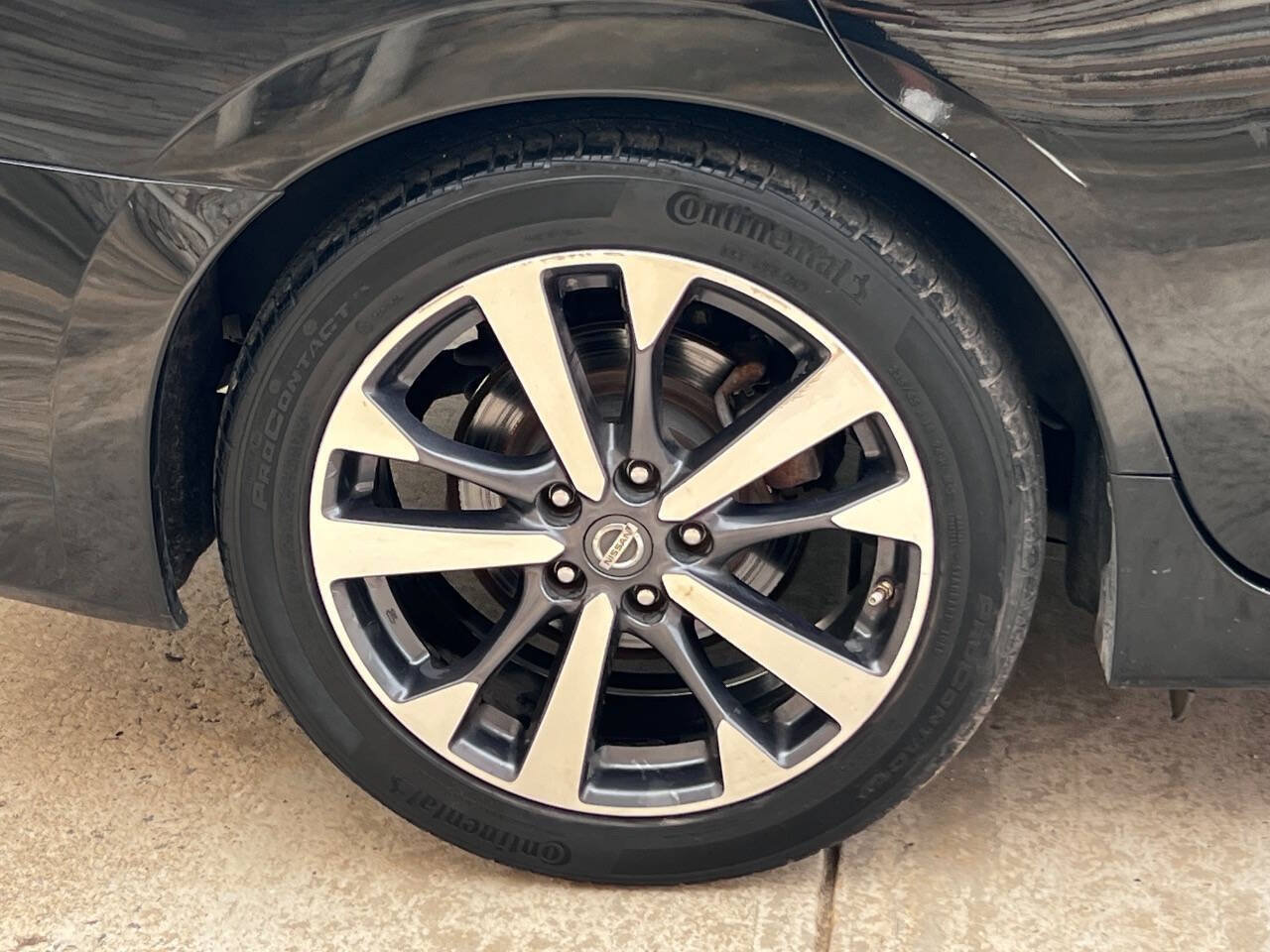 Used 2016 Nissan Altima 2.5 SR FWD image 10
