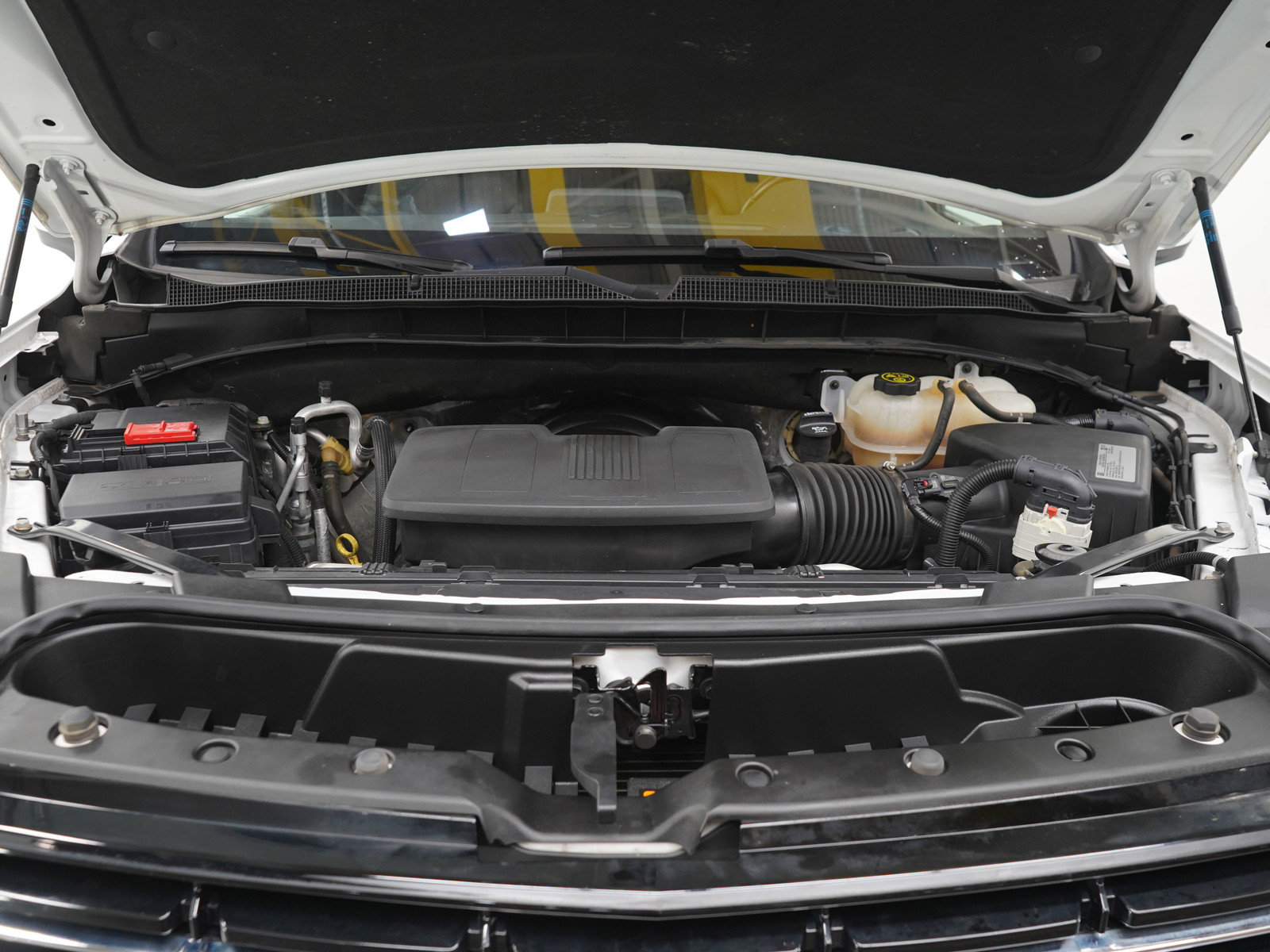 Used 2021 Chevrolet Suburban LT image 32