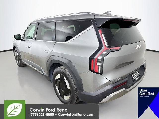 Used 2024 Kia EV9 Wind AWD/4WD image 5